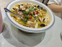 -品味居·首店·大连鲜活海鲜大连菜(东港店)