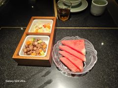 -瑞虹新天地月亮湾