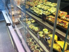 面包甜点陈列柜-巴黎贝甜(五道口店)
