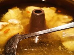 -云海肴·汽锅鸡·云南菜(天山百盛优客店)