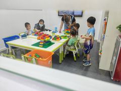 -百变天才机器人编程中心·信奥·无人机·科技特长生(金田广场店)