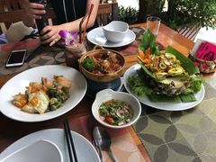 -Phensiri Thai Restaurant
