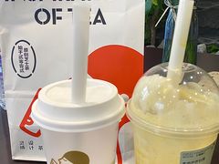 -喜茶(烟台海港路振华商厦店)