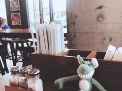 -星巴克臻选(惠州华贸天地1楼店)