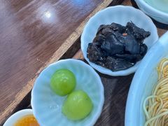 -蟹上黄·蟹黄面·江南糖水(人民广场店)