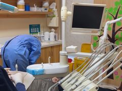 -上海仁爱医院口腔科 · 种植
