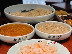 -裕兴记•蟹黄面馆(人民广场店)