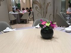 -香港百合居(LCM置汇旭辉广场店)