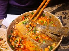 -肖肖酸萝卜鱼火锅(总店)