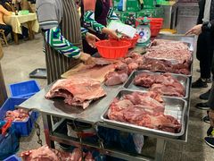 -标记美食新鲜猪杂(兴南大道店)