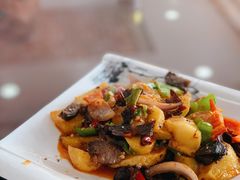 -撒拉人家.酸菜牦牛肉火锅