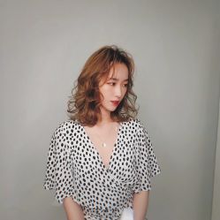 -MYYF SALON烫发染发