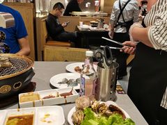 -山焱·炭火自助烤肉(周浦万达店)