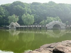 -灵岩山风景区