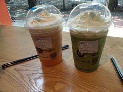 -瑞幸咖啡(八卦岭工业店)