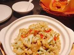 -鸽子侯·家宴·平价海鲜(市图书馆店)