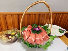 -三十出头鲜货火锅(邛崃店)