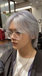 -扎嘎形象设计