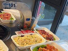 -齐市马佳地摊烤肉
