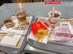 -麦当劳(北京大兴机场二层国内到达(安检外)店)