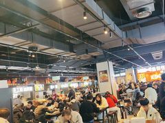 -胖东来生活广场(健康路店)
