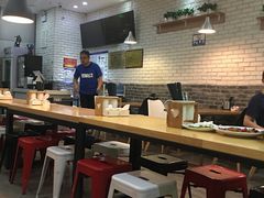 大堂-西粉堂新疆米粉(朝外店)