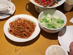 -爱碗亭·鲜炒湖南菜(壹城中心店)