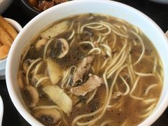 传统杭式片儿川-柒园·三十年创意杭帮菜(龙湖滨江天街店)