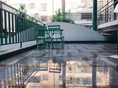 -NEA BAY咖啡馆
