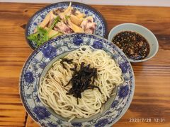 -九斤黄三黄鸡专卖店