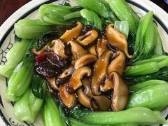 -蓝田九大碗民俗食府(蓝田店)