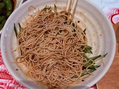 -肥肥虾庄·金牌油焖大虾(杨园滨江时代walk店)