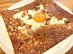 鸡蛋蘑菇熏肉荞麦可丽饼-RAC BAR(安福路店)