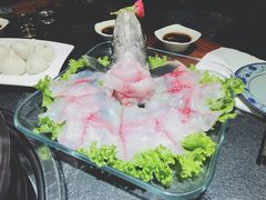 -大匠工房古船木艺术餐厅·猪肚鸡专门店(长白仙岛店)