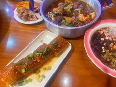 苕皮-爆炸头阿姨小四川正宗川味小吃(无任何分店)