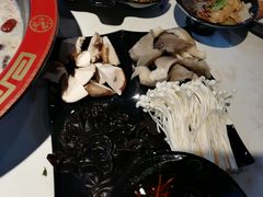 菌菇拼盘-京门活鱼馆·鱼火锅(百子湾（原红庙）店)