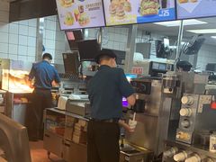 -麦当劳(花桥得来速店)