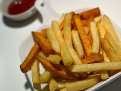 -秀儿家の小确幸融合西餐厅(万达店)
