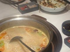 -喃喃椰·糟粕醋·椰子鸡火锅(七堡花园店)