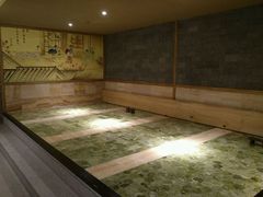 -盛彼得温泉度假酒店
