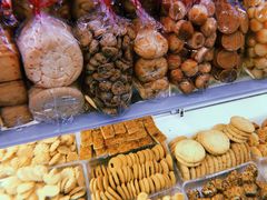 -红房子西点(汇联商厦天钥桥路店)