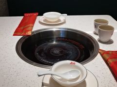 -三人行骨头王火锅(长寿店)