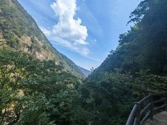 -大鄣山卧龙谷景区