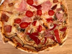 -城市大道红炉披萨烘焙坊