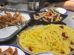 -曹掌柜小酒馆烧烤集团(宾川路店)