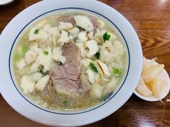 牛肉泡馍-老米家大雨泡馍