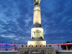 -人民防洪胜利纪念塔