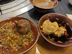 -阿山卓·野生菌火锅·纳西火塘烤肉