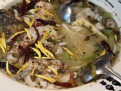 -渔语鱼酸菜鱼新川菜(来福士店)