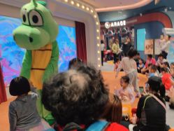 -奈尔宝家庭中心·亲子餐厅(北京东坝万达店)